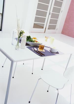 一枚板のテーブルを使うメリット